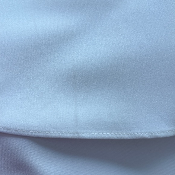 Gorgeous Sleeveless Wedding Gown V-Neck Ivory Long Train Size 6-8 - Picture 7 of 9